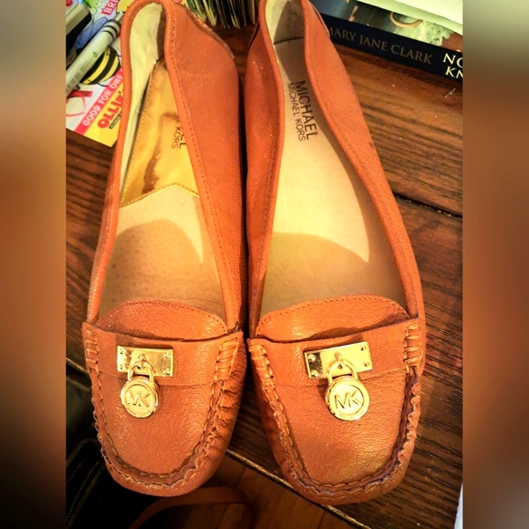 Michael Kors Tan Leather Loafers - Picture 1 of 4